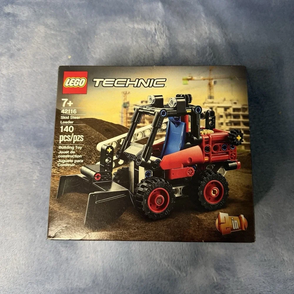 LEGO TECHNIC: Skid Steer Loader (42116) - Picture 2 of 5